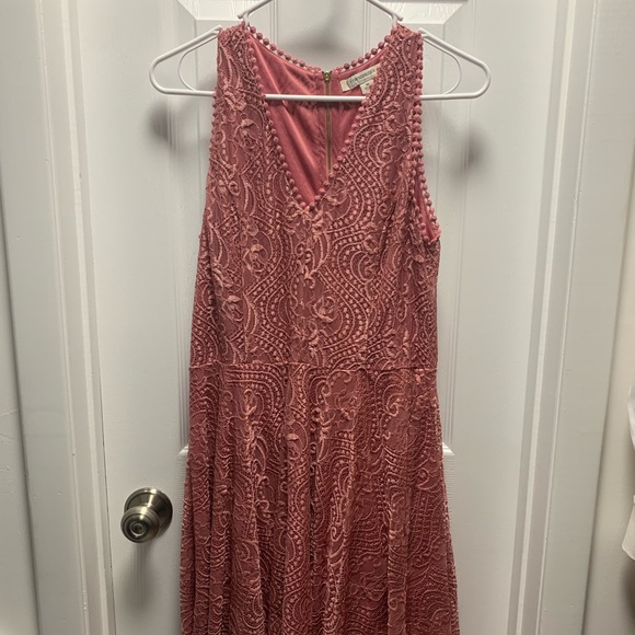 Francesca’s pink dress - Picture 1 of 3